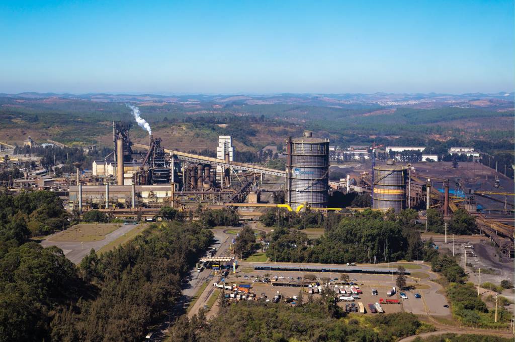 Entenda a diferença entre GGBR4 e GOAU4 – e por que investir em Gerdau